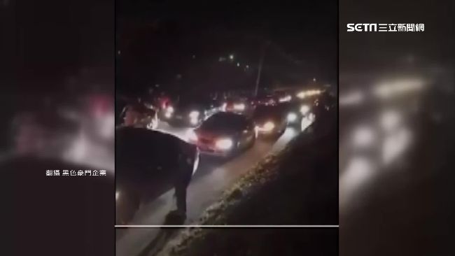 少年遭14男圍毆　找50台車討公道