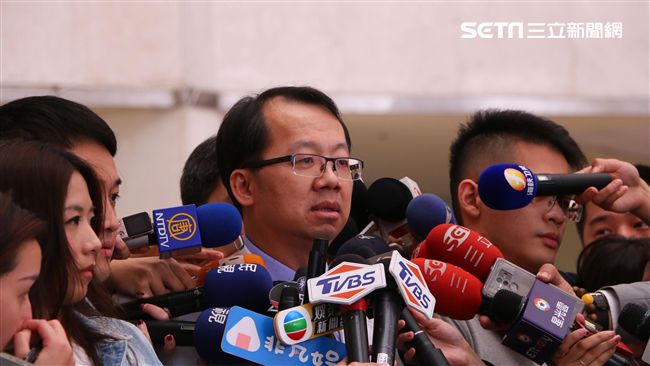 腦幹腫瘤存活率低　醫：李敖撐得算久