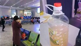 大媽、婦人在高鐵站豪飲米酒／YouTube