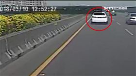 病患急送醫！駕駛惡意擋救護　10次機會拒換道