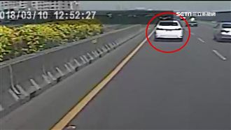 10次機會拒換道　駕駛惡意擋救護車