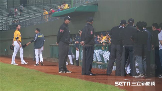 艾迪頓不得上場　中信富邦熱身賽中斷
