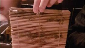 發霉,日本料理,爆料公社,木片,衛生　圖／翻攝自爆料公社