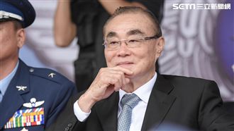 白衣女童一句話　讓馮世寬狠斬初戀