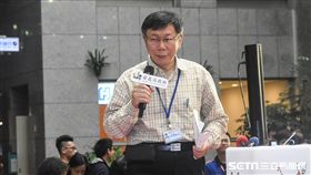 台北市長柯文哲出席「敬老啟程幸福轉乘」記者會。 圖／記者林敬旻攝