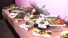 「北愛生蠔南愛牛排」 吃到飽也有南北差