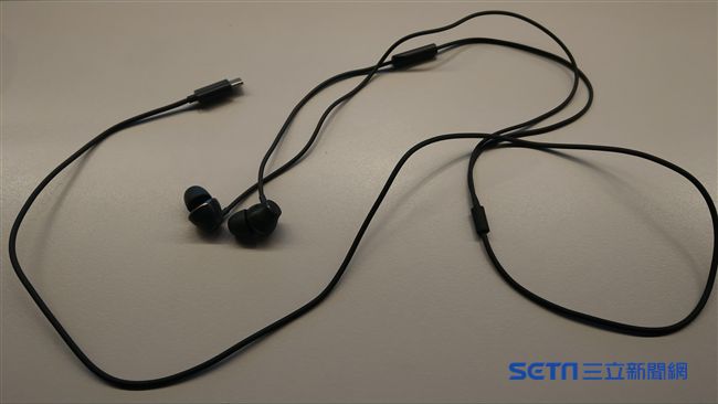 線材不該分「公母」？網友提問笑翻天