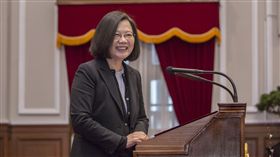 蔡英文總統接見「美東南台灣同鄉會回國致敬團」。（圖／總統府提供）