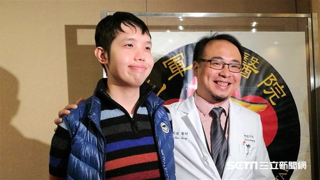 巨腦瘤損視力　VR+GPS救了他