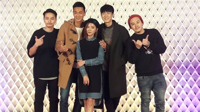 女星被爆天生會吃雞　他卻鼻涕流不停