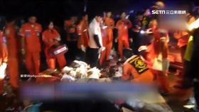 泰國雙層觀光巴士撞貨車 至少16死35傷