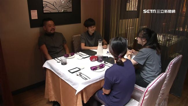 魔術師當奧客！自稱有錢人被譙翻