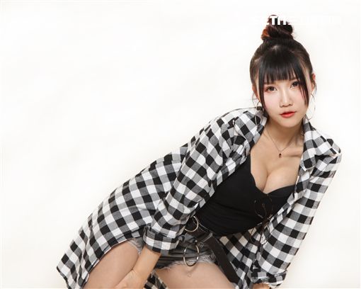 人氣正妹喬喬兒。（記者邱榮吉/攝影）