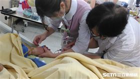 台北市立聯合醫院表示，機構內結核病發生率，遠高於一般老年人口發生率，今（2018）年台北市進行潛伏性感染治療，從長照機構先著手，以降低在機構內非預期性發病與傳播風險。（圖／台北市立聯合醫院提供）