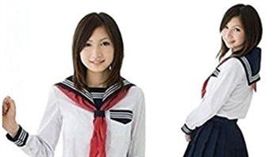 女學生水手服（圖／翻攝自亞馬遜）
