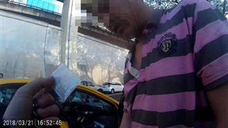 毒品裝成藥　警：以為我第一天上班？