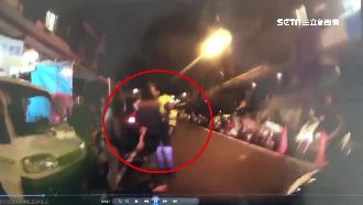 只因吃不到薯條　醉女持鐵條暴打鄰居