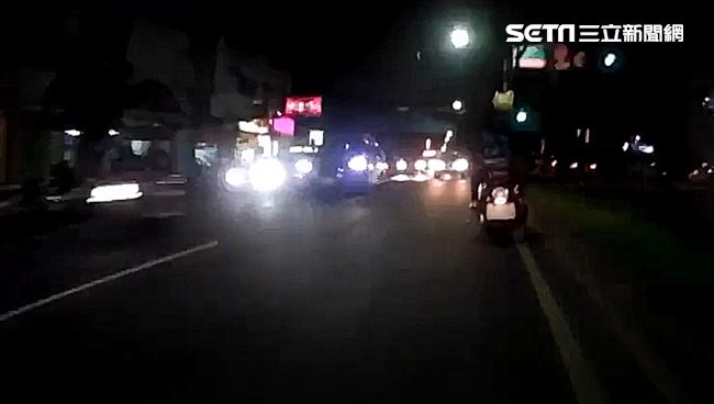逆向狂飆躲警！玩命關頭三重街頭上演
