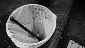 球棒 棒球棍.
https://www.flickr.com/photos/helloturkeytoe/5859735797/in/photolist-j6LUhM-bx37u3-cuAvvS-dXDt34-4Yieuc-9ZctpN-afBg7Y-quyTkU-cw9AvU-rRkQh5-8r3WHB-3N5Ayh-eHvjUf-nT3wwa-dWzuGK-gCysRk-4c6wRw-9cWG