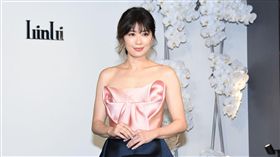 賈靜雯出席頂級婚紗品牌新店開幕活動