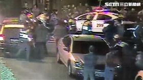 新北,搬家公司,糾紛,中和,傢俱,公然聚眾(圖/翻攝畫面)