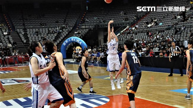 黃鈴娟27分領軍　文化4連霸差一步