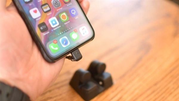 愛瘋充電座大難題　這項產品可解決