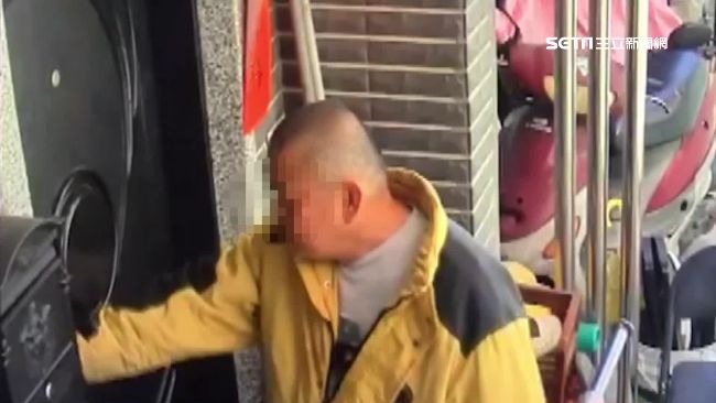 怪男拉門欲闖屋　孕媽驚：幸好有鎖門