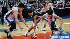 ▲UBA，大專籃球聯賽，男子季軍，義守，高師。（圖／記者蔡宜瑾攝影）