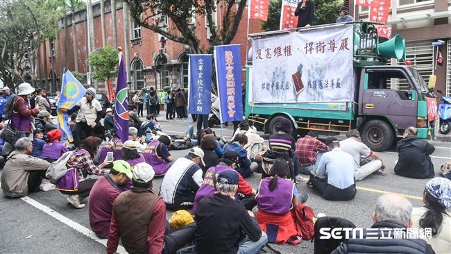 軍改今拍板　少將以下月退不設天花板