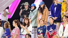 陸《創造101》驚見寶兒、宇珊　「最醜女團」也是參賽者（圖／翻攝自燈燈HOHO微博）