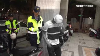 男搭小黃去收帳　半路遭惡霸攔車痛毆