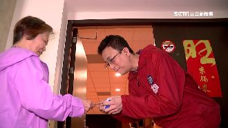 自家不給力　國民黨新人黏綠營場拜票