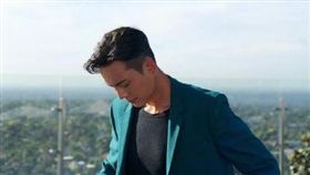 陳偉霆「手機號碼」曝光遭打爆　粉絲：真的有人接！（圖／翻攝自陳偉霆微博）