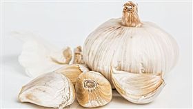 防癌,抗癌,大蒜,蘋果,蔓越莓,藍莓,高麗菜,紅蘿蔔,花椰菜／Pixabay