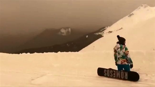 災難來臨的徵兆？東歐國家飄詭異橘雪
