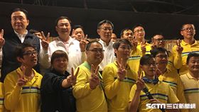 柯文哲現身台北燈節感恩餐會 盧冠妃攝