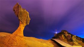 女王頭,野柳,風管處,夜間（圖／翻攝自北海岸及觀音山國家風景區管理處）