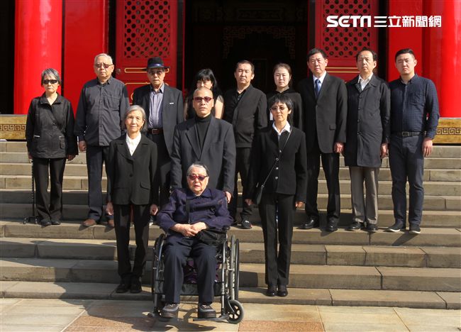 烈士家屬。（記者邱榮吉/攝影）