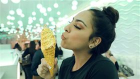 美國,加州,冰淇淋,黃金,貴氣,朝聖,打卡,吸睛,價格,冰淇淋店
https://www.instagram.com/p/BfSOF39jDKh/?taken-by=snowopolisco