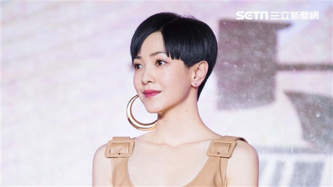 郭采潔當白富美　感謝「男一號」邀請