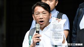 時代力量占凱道，台北地檢署傳徐永明等五立委到案。 圖／記者林敬旻攝