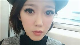 裴琳深怕演藝工作不穩定開始做直銷貼補房租。（圖／翻攝自臉書）