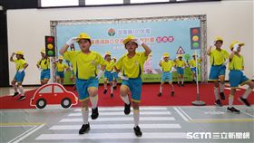 苗栗,交通安全,小黃帽。（圖／交通部提供）