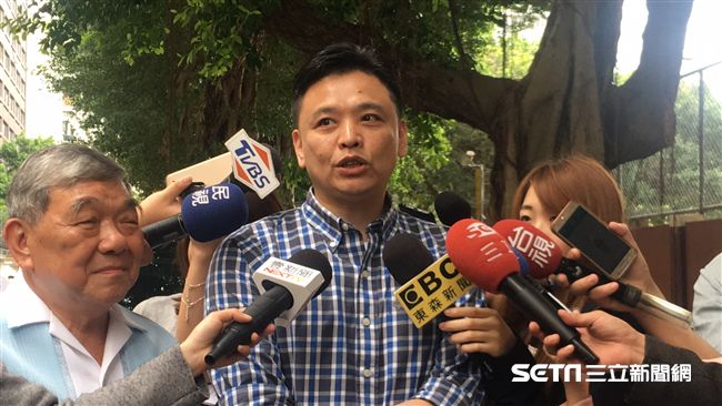 網紅改名參選！議員譏叫邱總統效果好