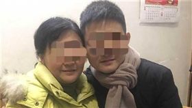 朱曉娟在26年後終於找到自己的親生兒子劉金心，但劉金心卻變成一個好吃懶做的青年。（圖／取自《看看新聞》）http://www.kankanews.com/a/2018-03-29/0038386709.shtml