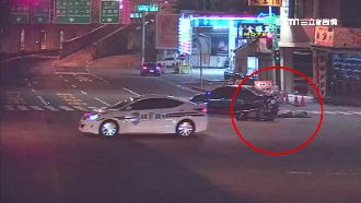 又是這路口！騎士遭撞冒火滑20公尺