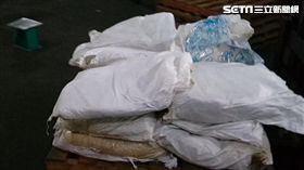 調查局在基隆港查獲K他命、鹽酸羥亞胺。調查局提供