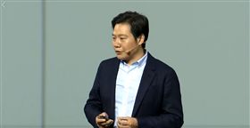 小米創辦人　雷軍　iPhone X 翻攝影片