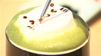 貓咪泡抹茶！立體拉花狂吸「可愛財」